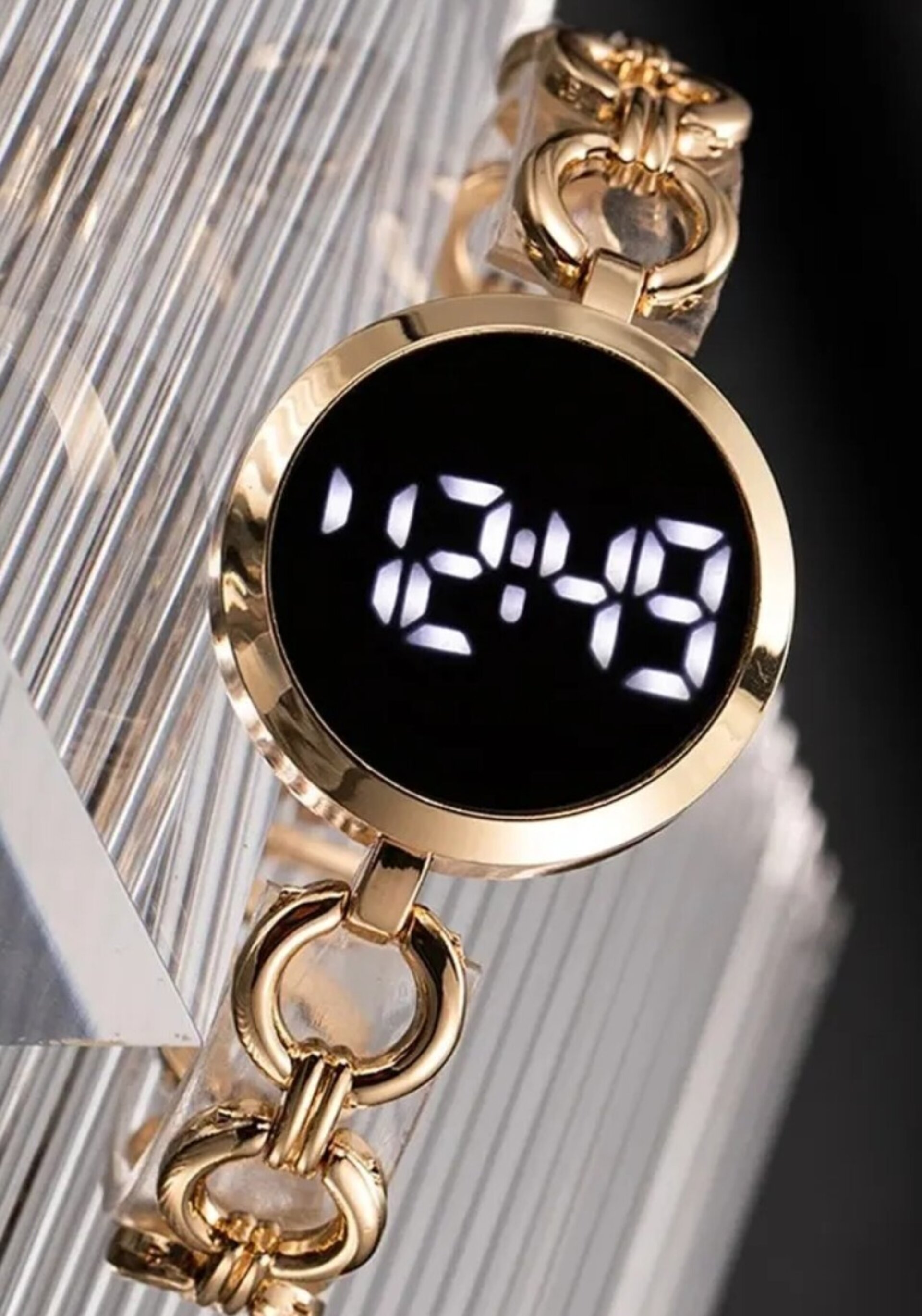 RELOJ - 4